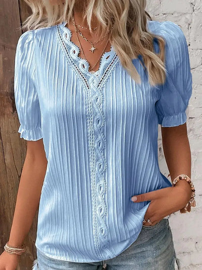 Mira™ | Mira – Feminin topp med spetsdetaljer